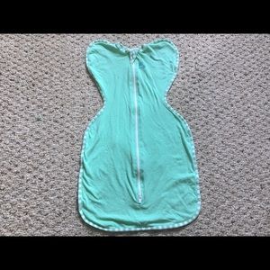 Love to Dream Arms Up Swaddle Mint Polka Dot Small